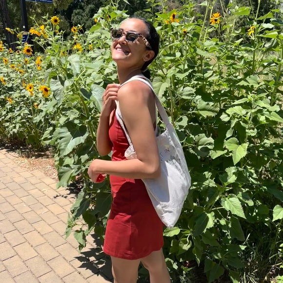 hana_zarea